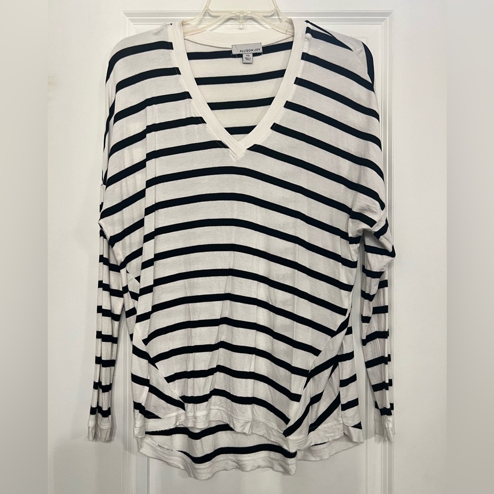 Long sleeve stripped shirt